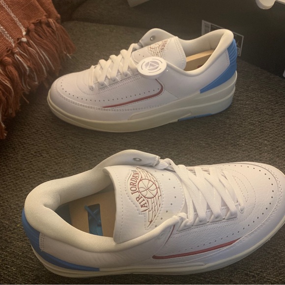 Air Jordan 2 retro Unc to Chicago - Picture 8 of 9